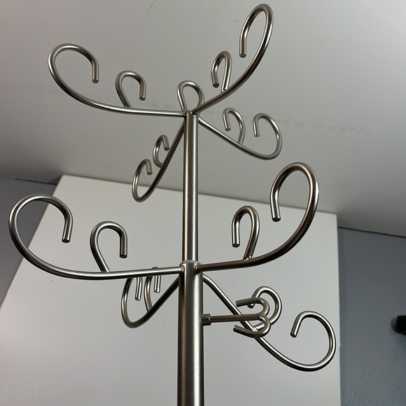 Umbra design Joel Yatscoff silver color metal jewelry display organizer holder - Picture 6 of 9